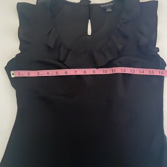 Banana Republic Factory Flutter Sleeve Blouse - Picture 10 of 11